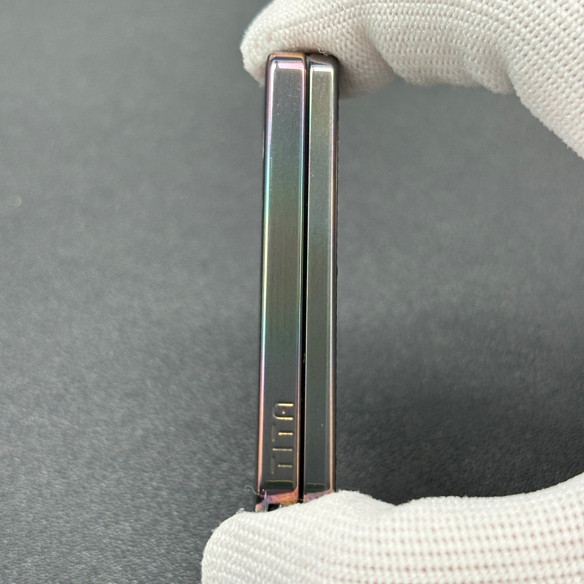 Tita Zirconium Oil Slick