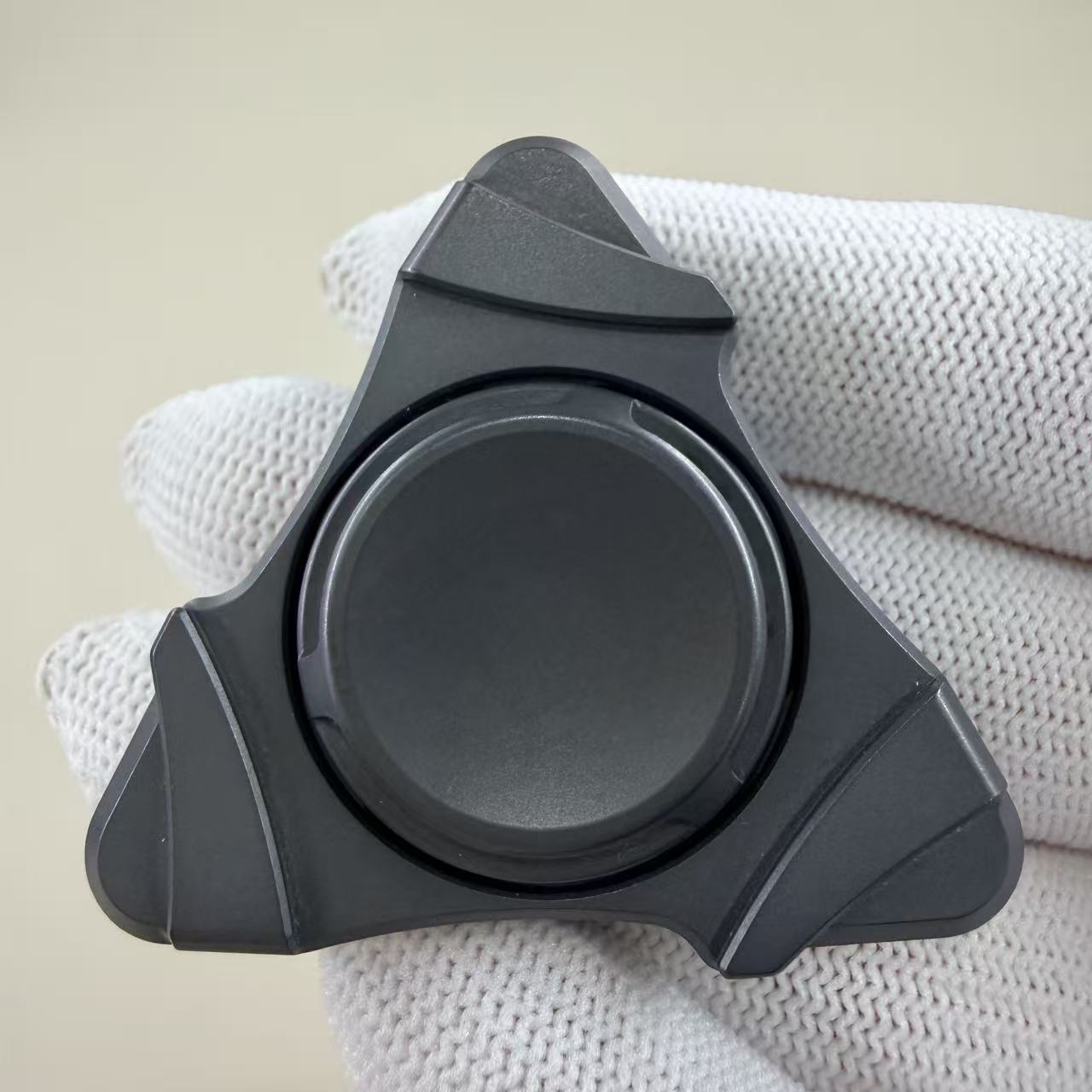 Silk Zirconium