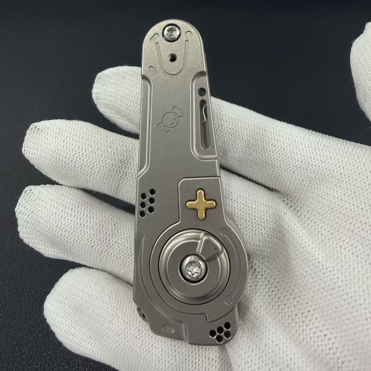 Dimension Slash Pry Bar Titanium