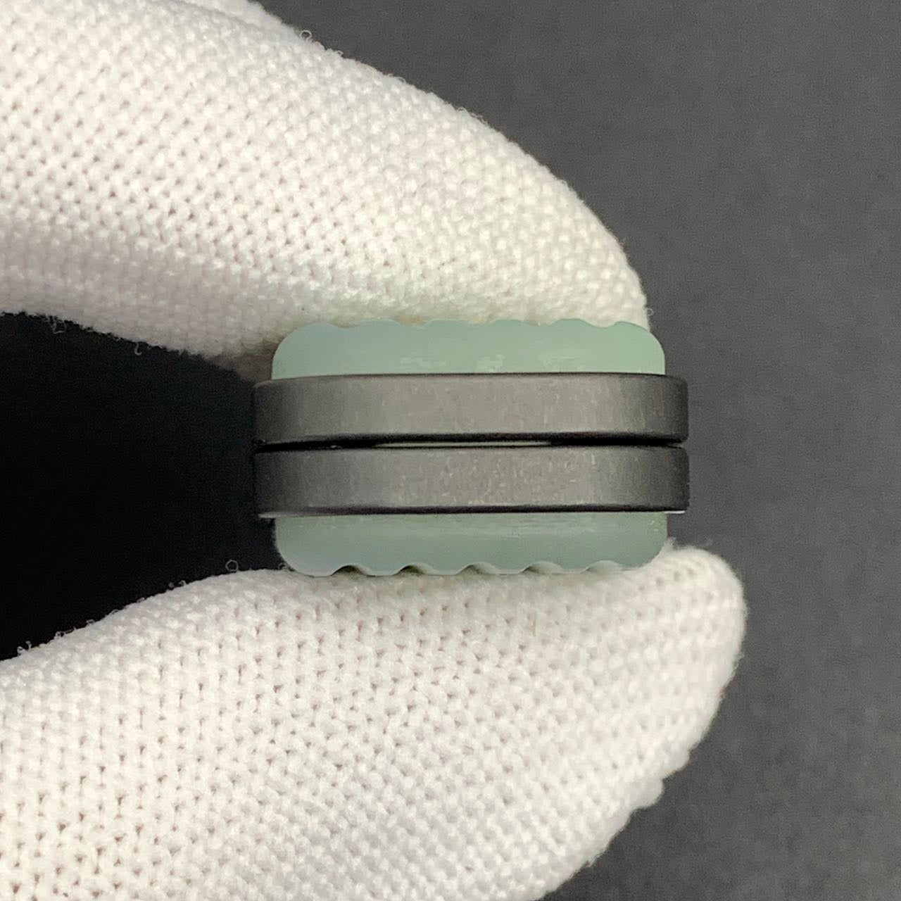 Travel r G10 Zirconium