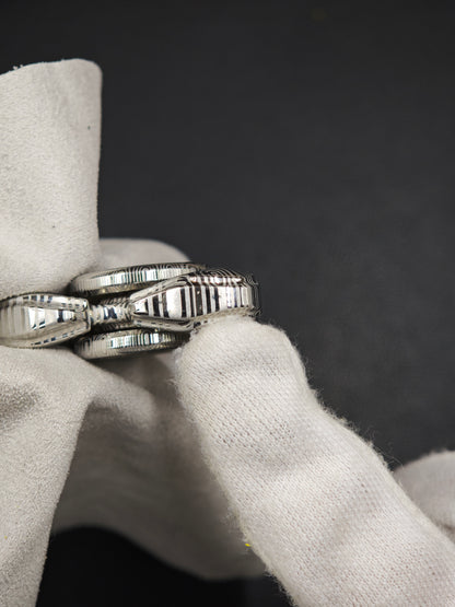 Toothless Mini Pearl White Damasteel