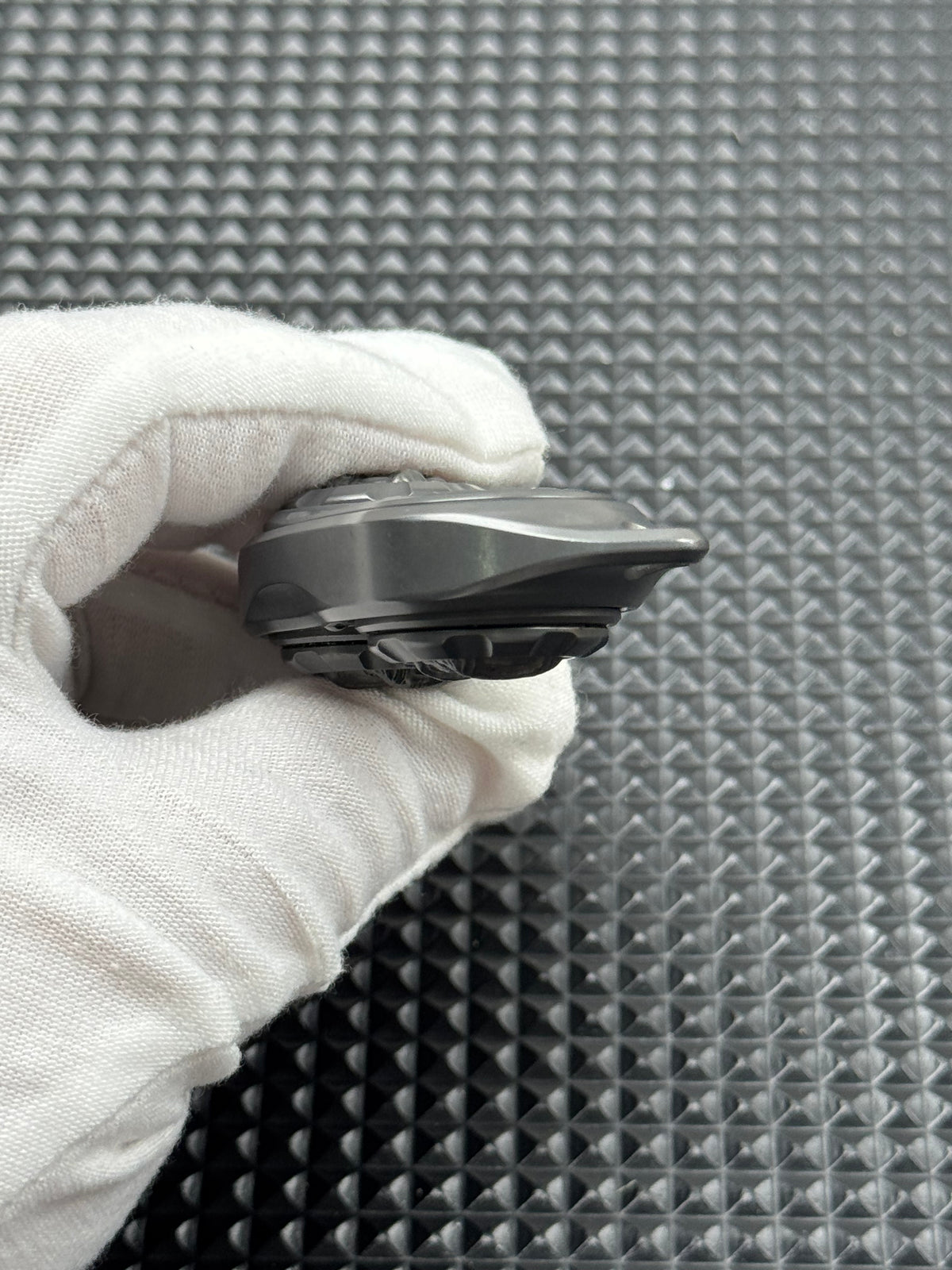 Pea Pod r Stainless Steel
