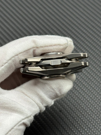 Manzala Titanium
