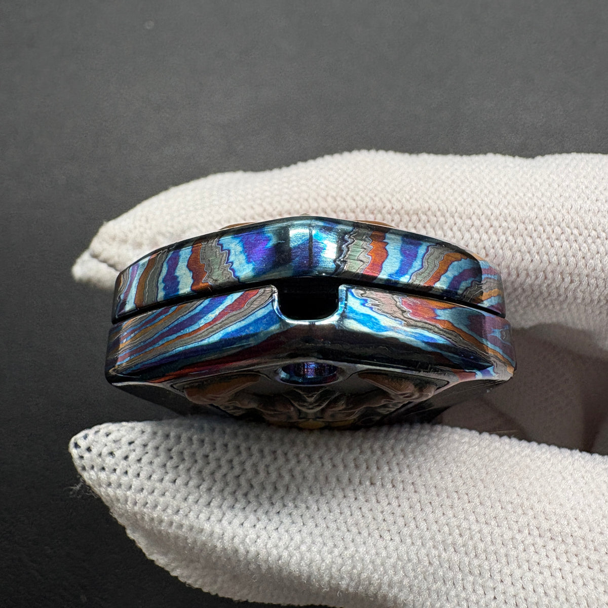 Demon Subduing Toga Tangcao Pattern Zircuti