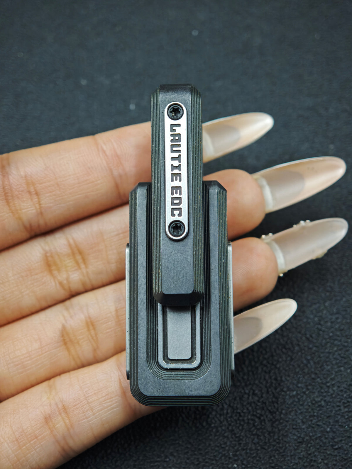 X Lock Zirconium