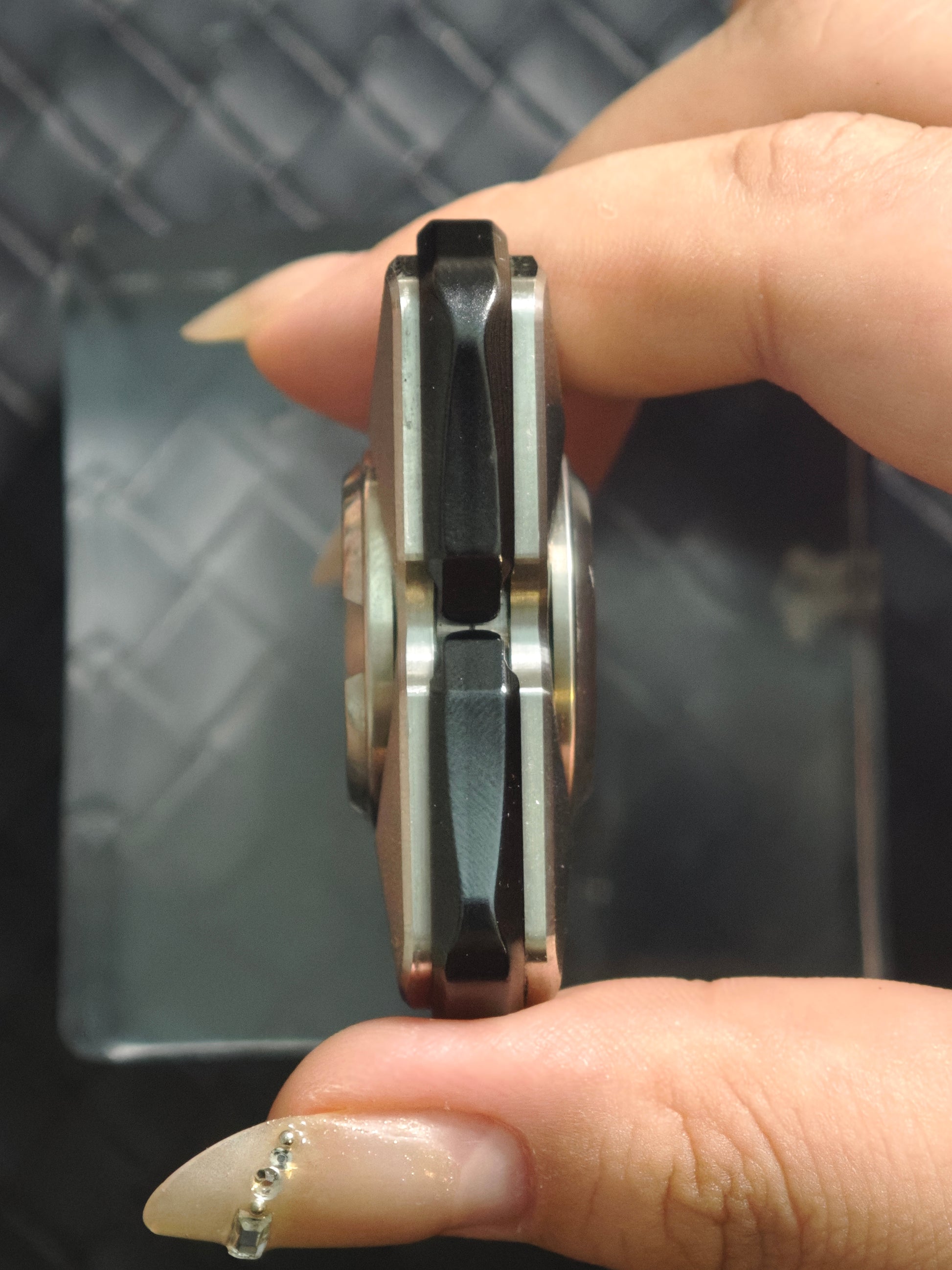 Qs Tungsten Titanium