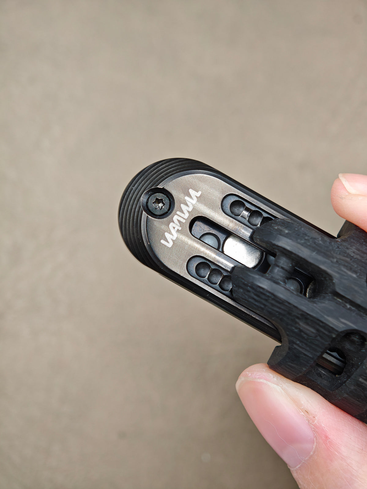 EXOSKELETON Carbon Fiber Bone Core Stainless Steel