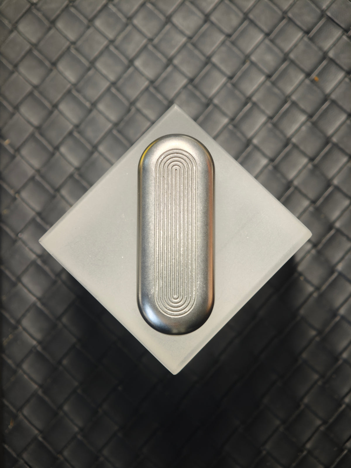 Floating Cloud Stainless Steel Stonewashed
