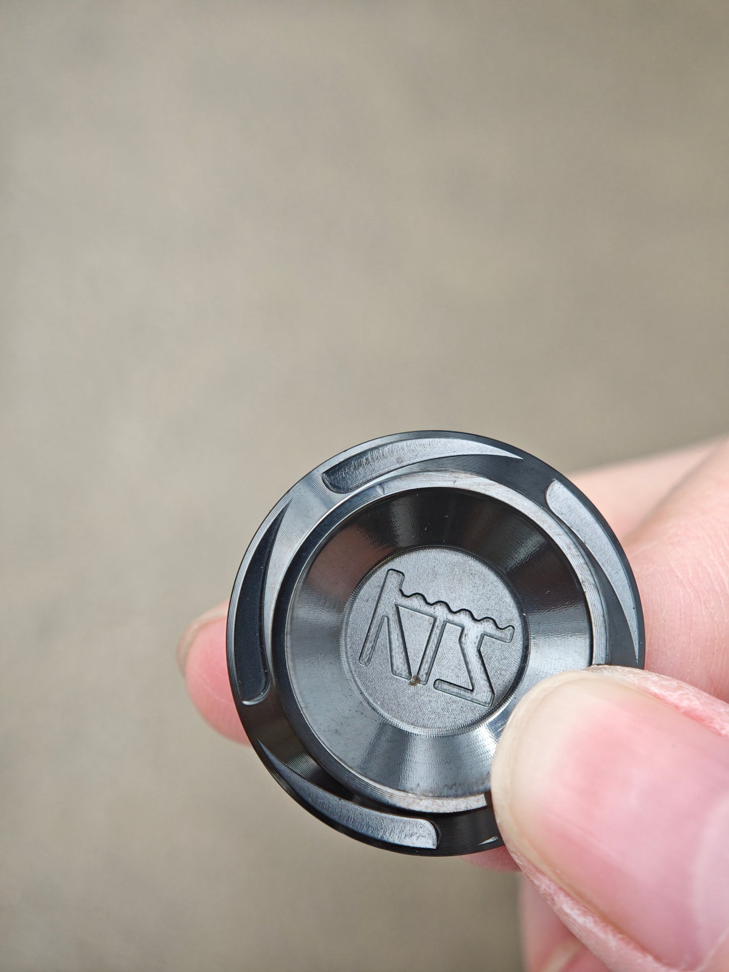Penta Origin Shell Opening Zirconium Tungsten