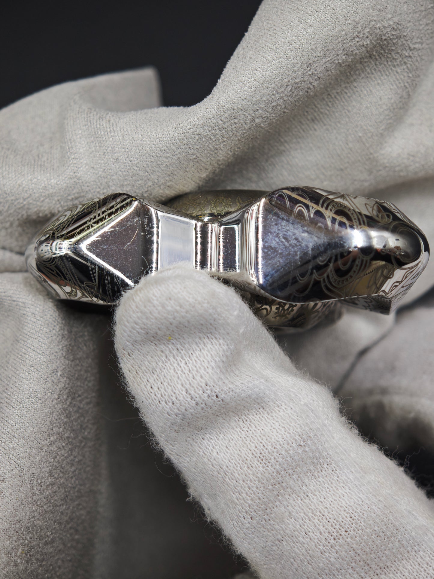 Feather Titanium