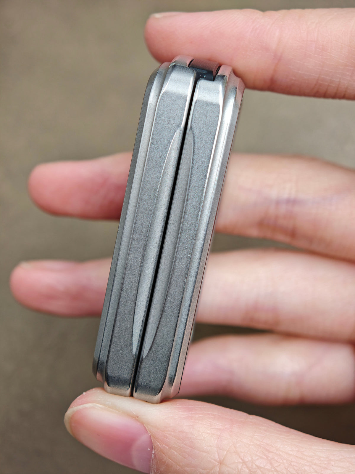 Wormhole Stainless Steel
