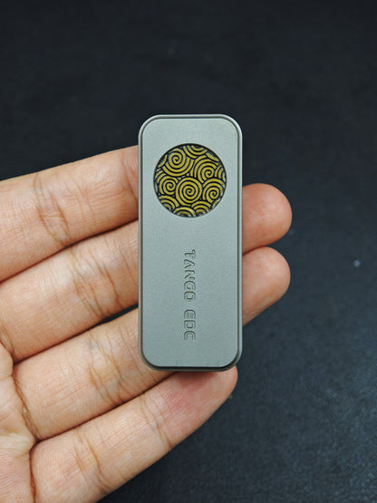 Sugar Cube Titanium