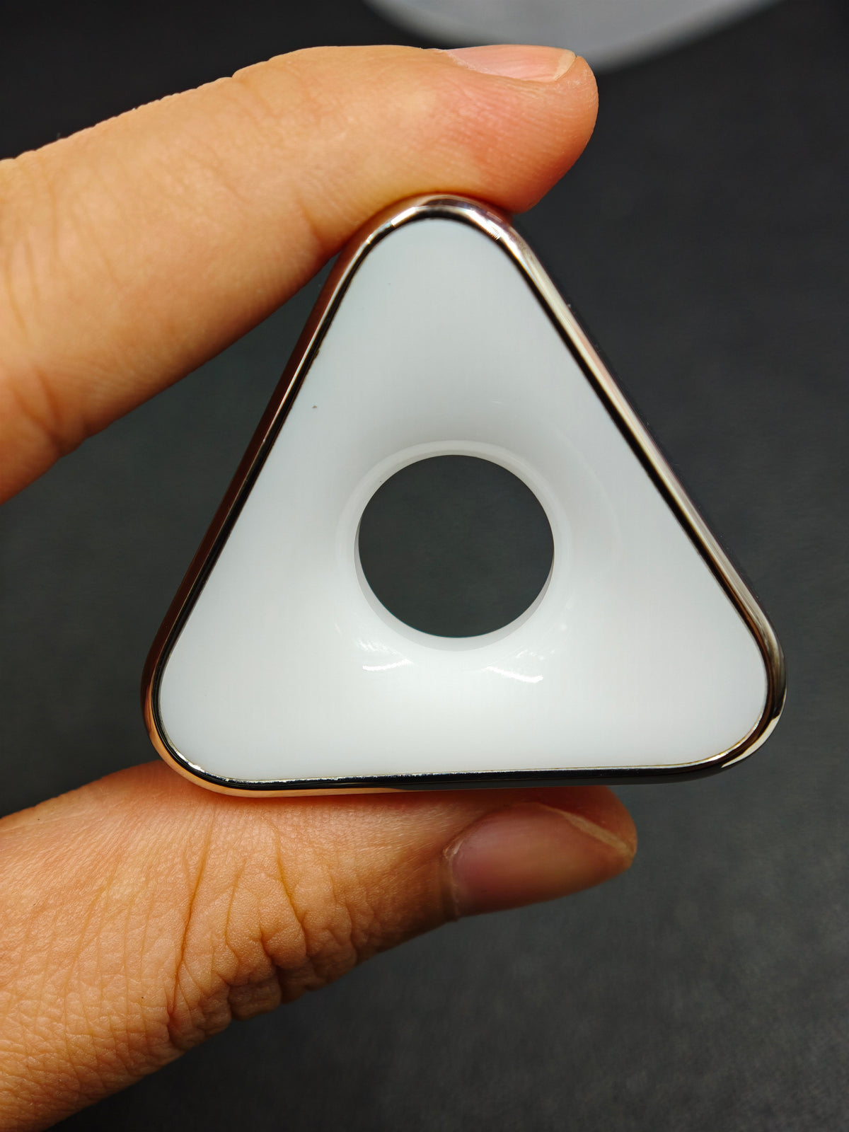Peigon Egg Beads & Pendants PMMA