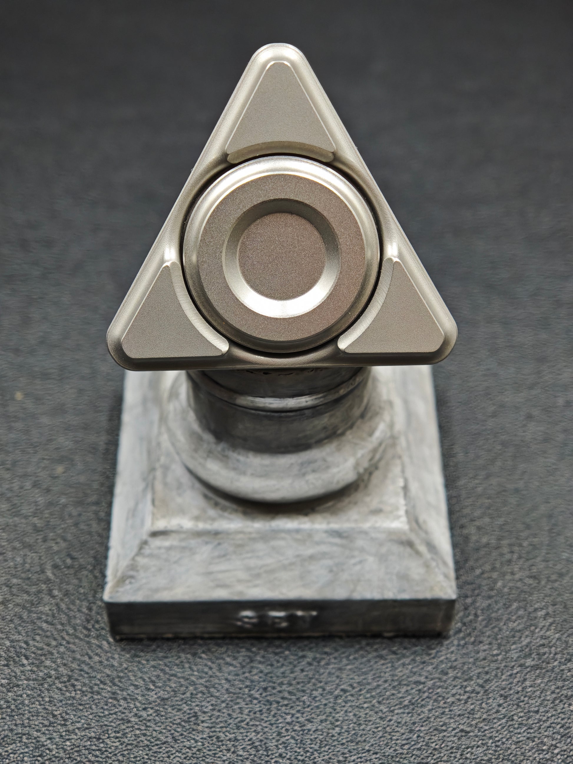 Blacktopworks Addict ST st Stainless Steel