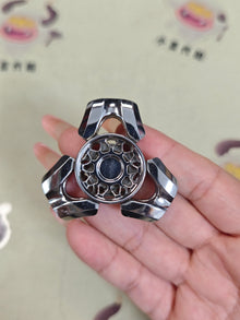 Explorer Titanium