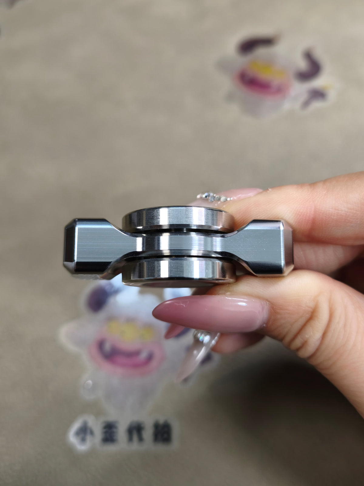 Floating Shadow Stainless Steel Limited 18