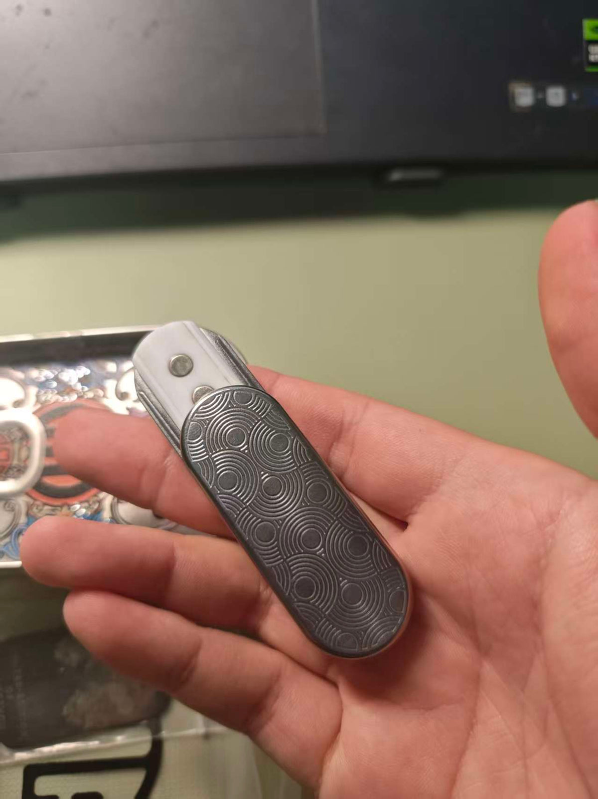 Ming Yin Titanium
