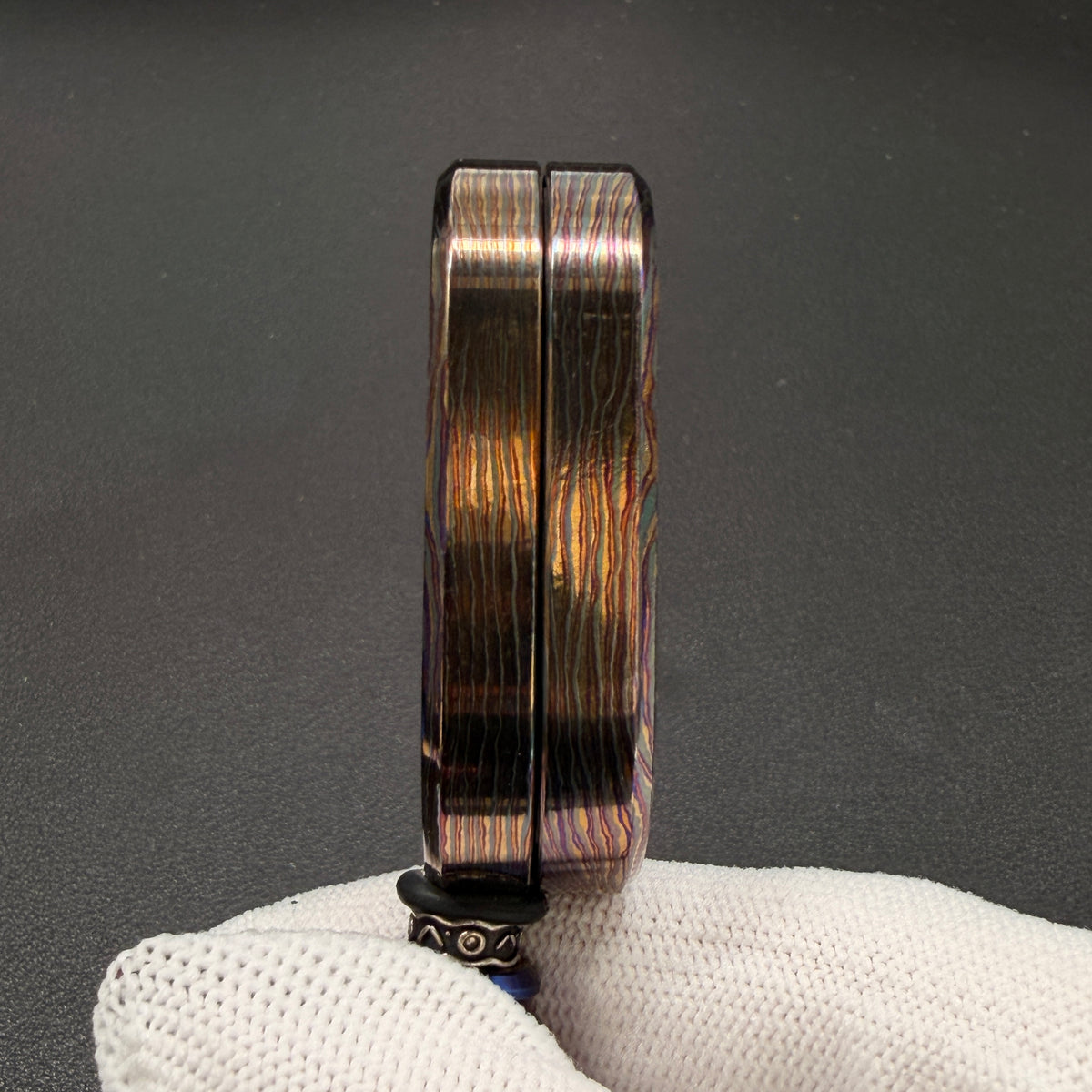F2.9 Zircuti