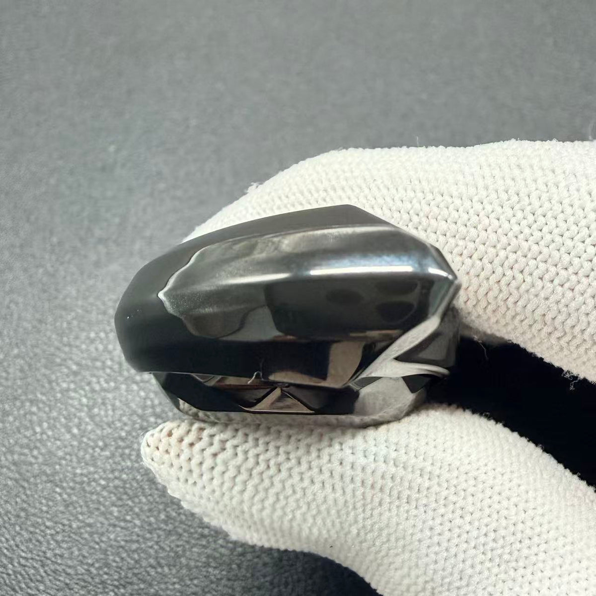 Goddess Tear Zirconium