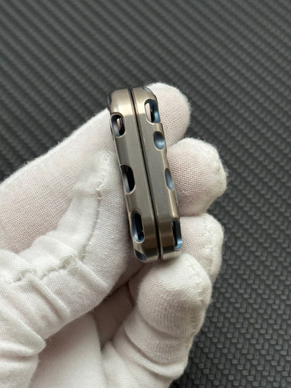 Top B Titanium