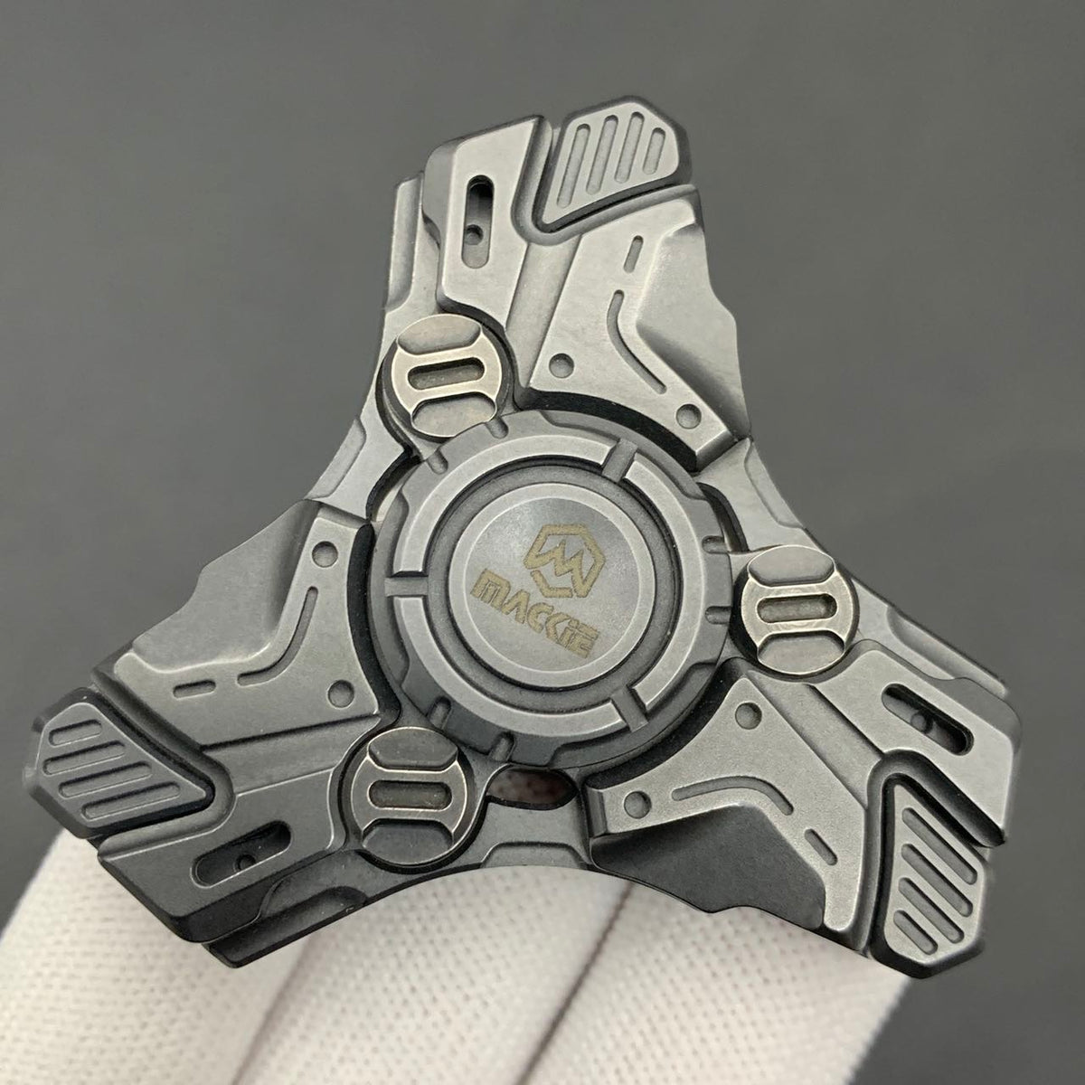 RX 03 Zirconium