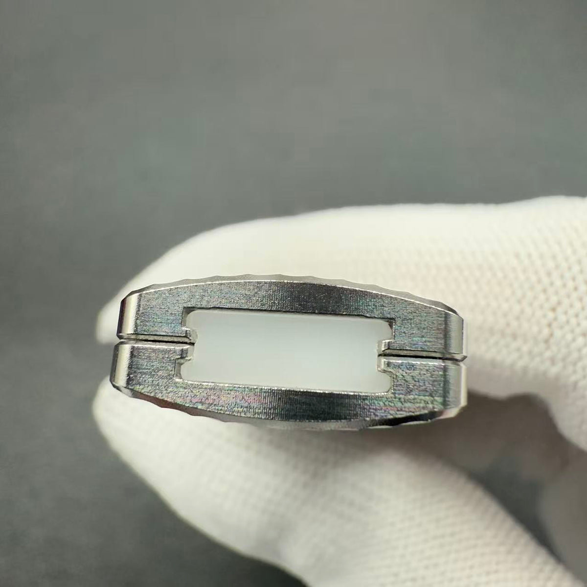 Ji Li Titanium