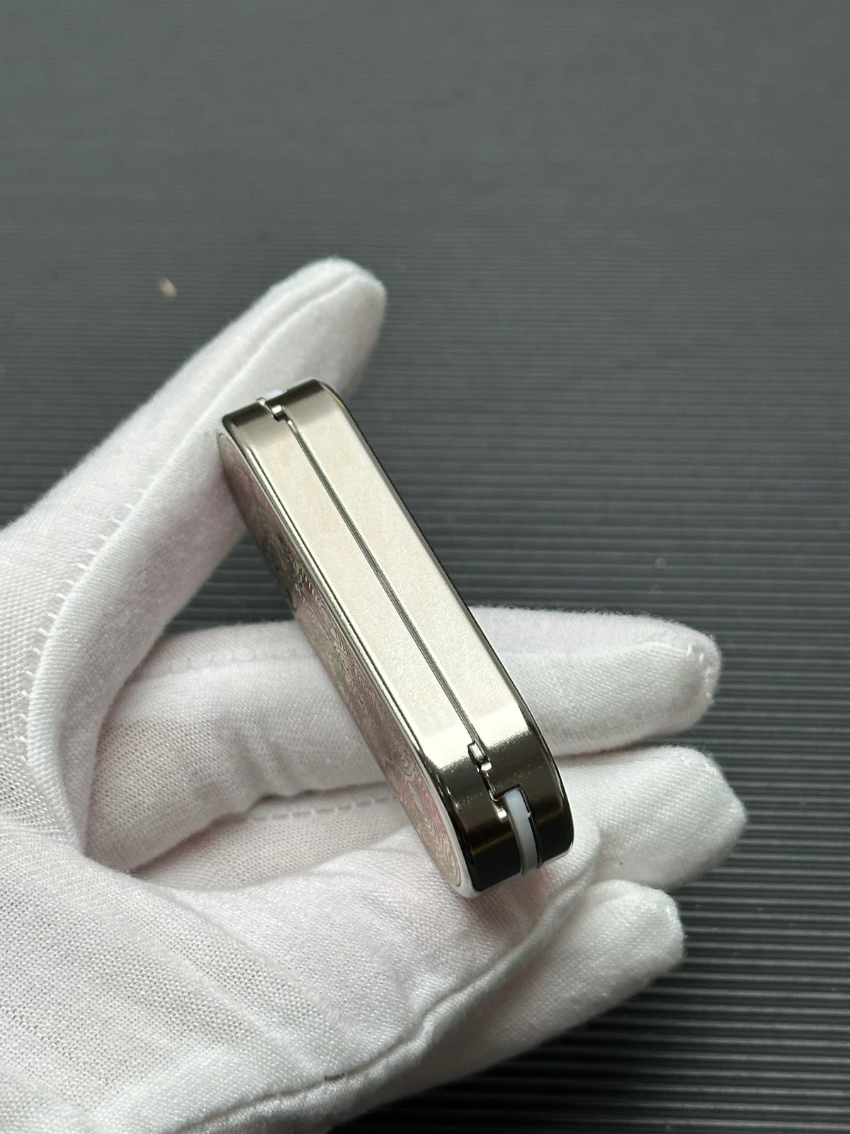 Ming Yin Titanium Engraved