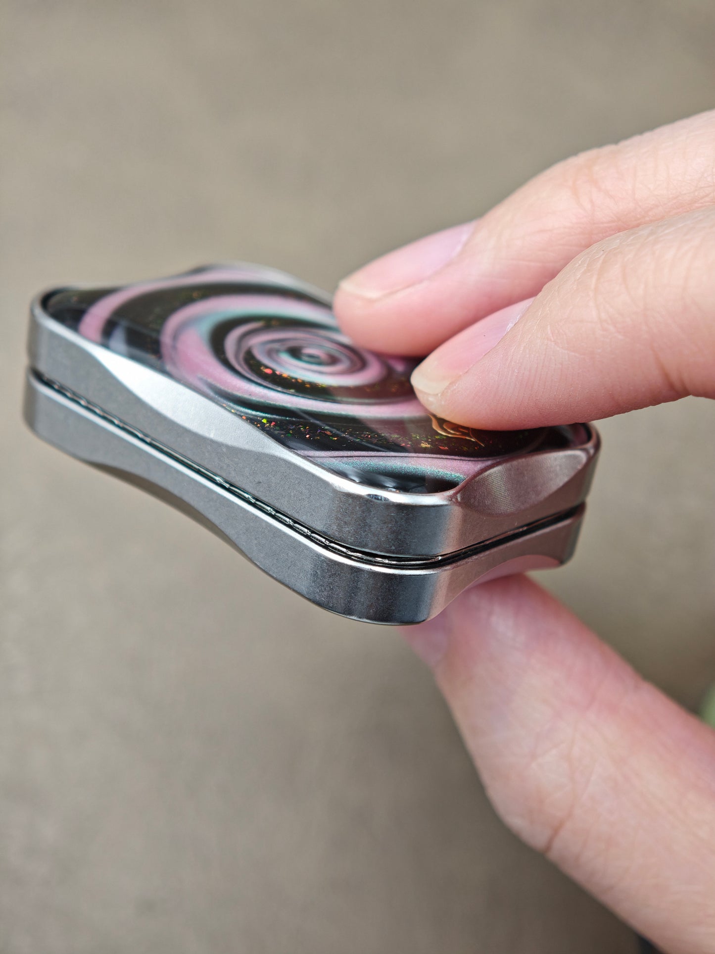 Aura Sand Stainless Steel