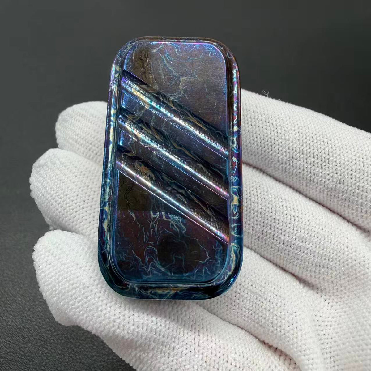 Lucky Candy Titanium