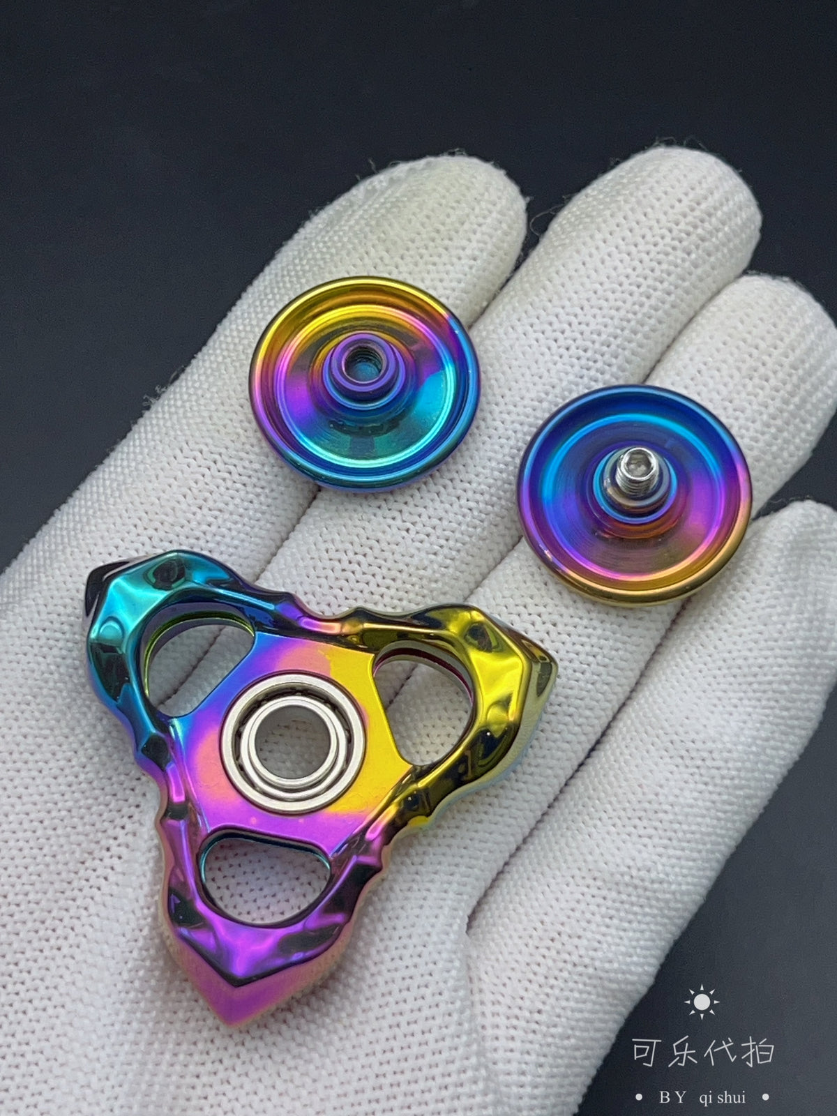 Thorns And Fog Zirconium