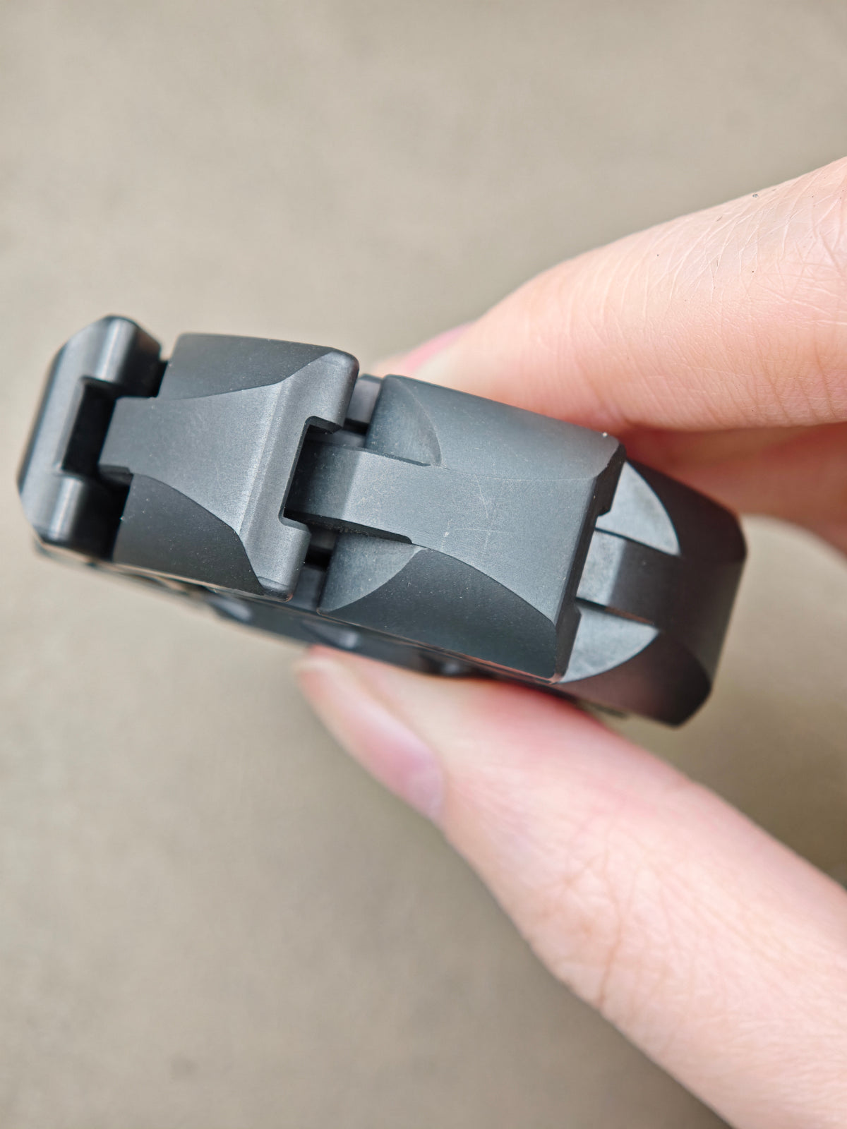 Eight Armor Initial Link Zirconium