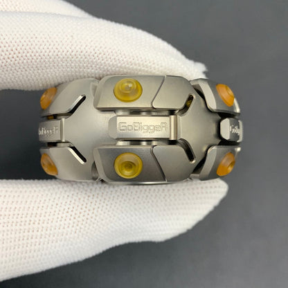 Pillbug Shell Opening Titanium Limited Edition
