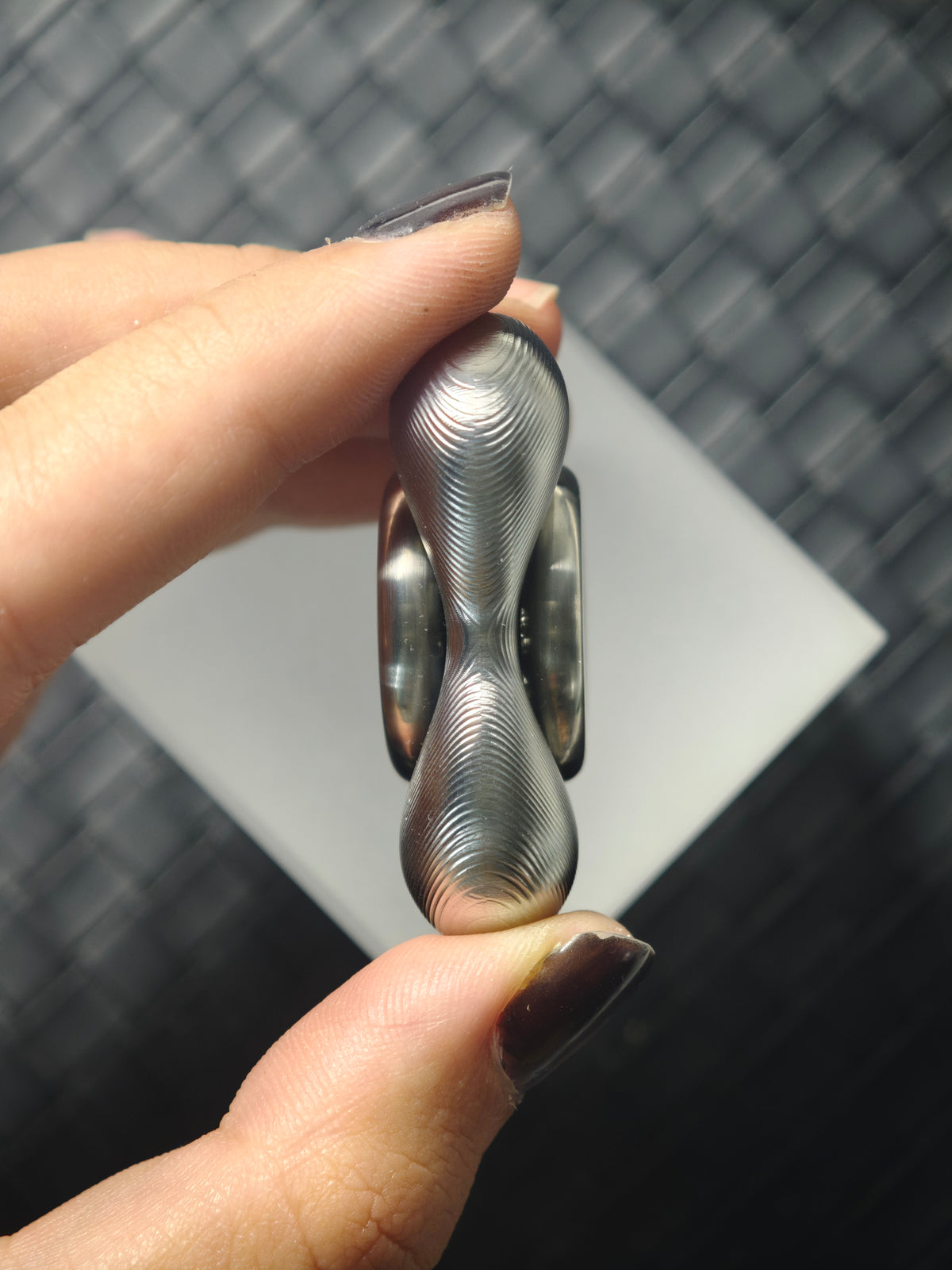 Three-Leaf Cell Stainless Steel