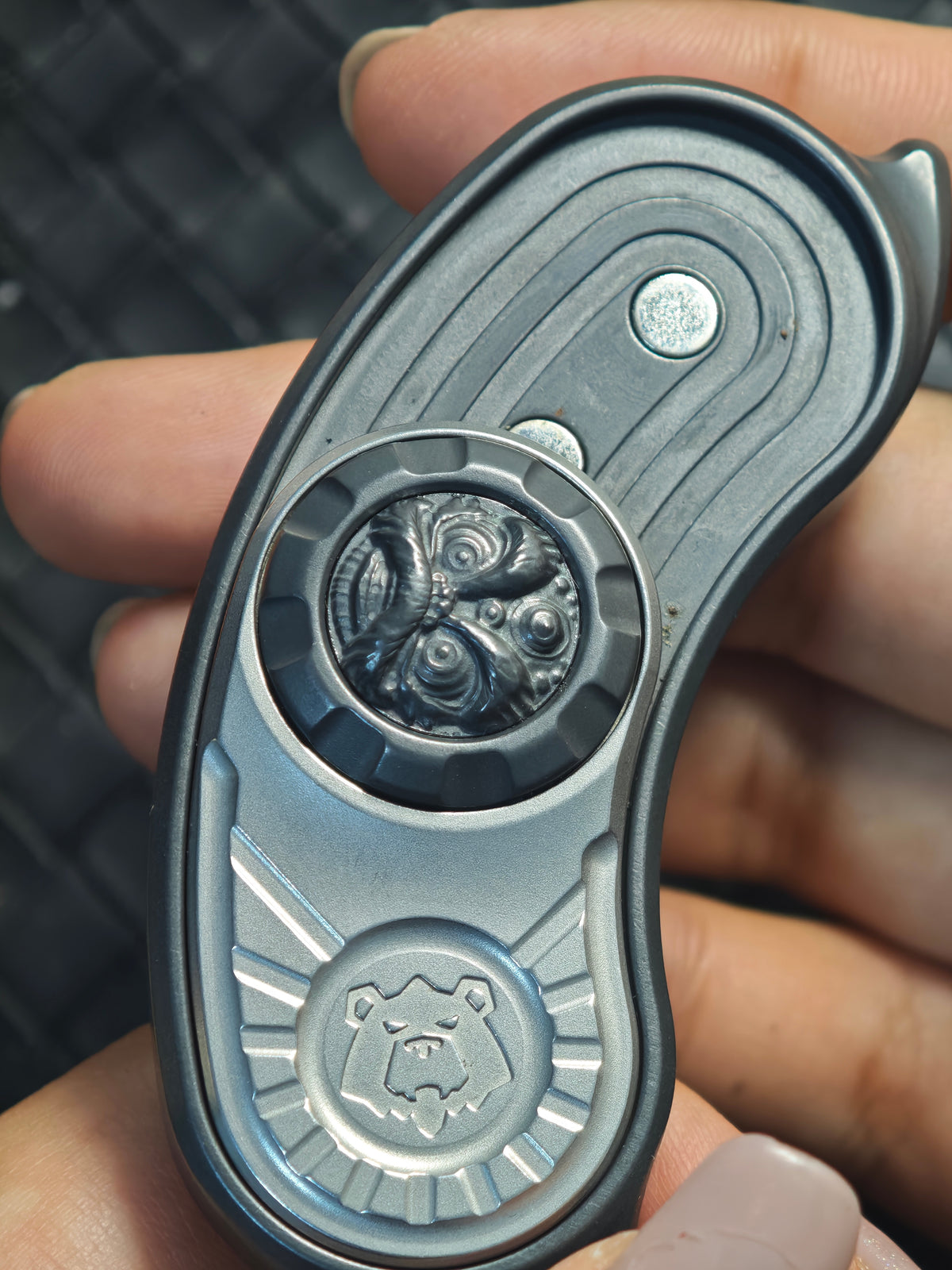 Pea Pod r Zirconium Color-Anodized Stonewashed