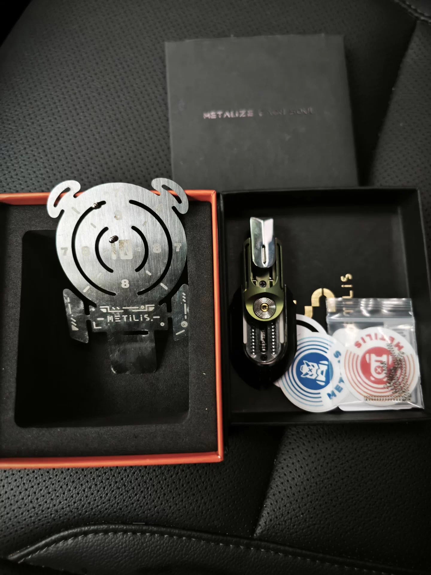 Roche Strike Stainless Steel