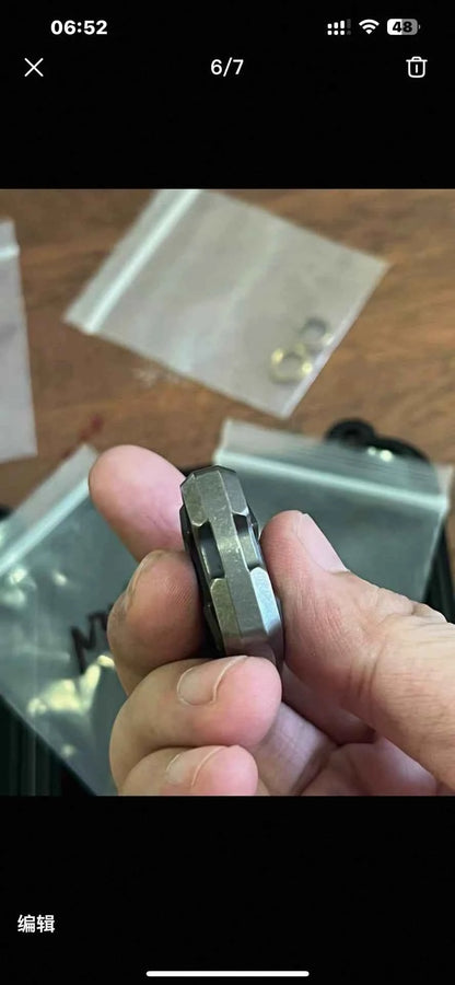 Thousand machines Titanium