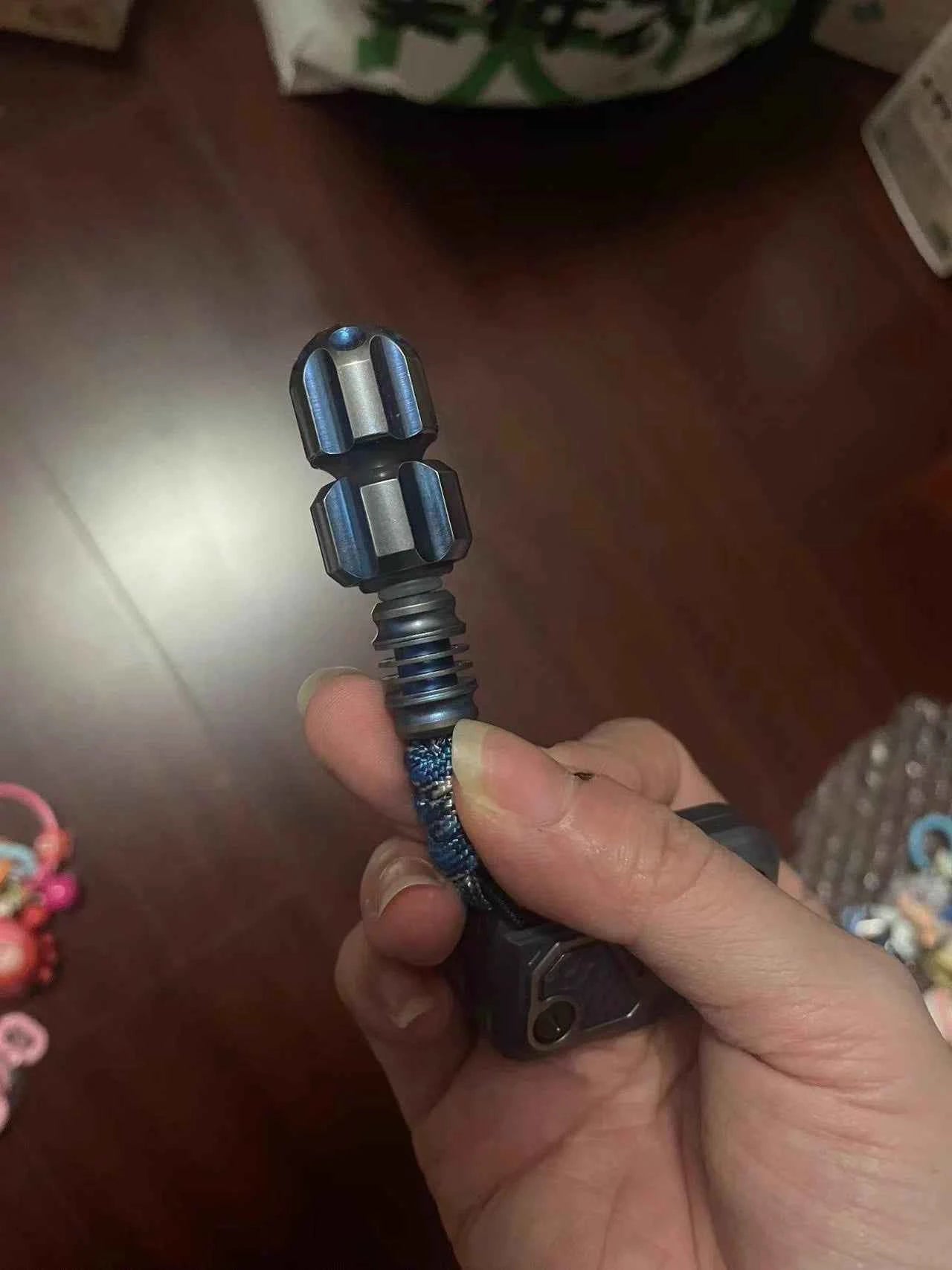 POP Throwing Card Ti+Bl