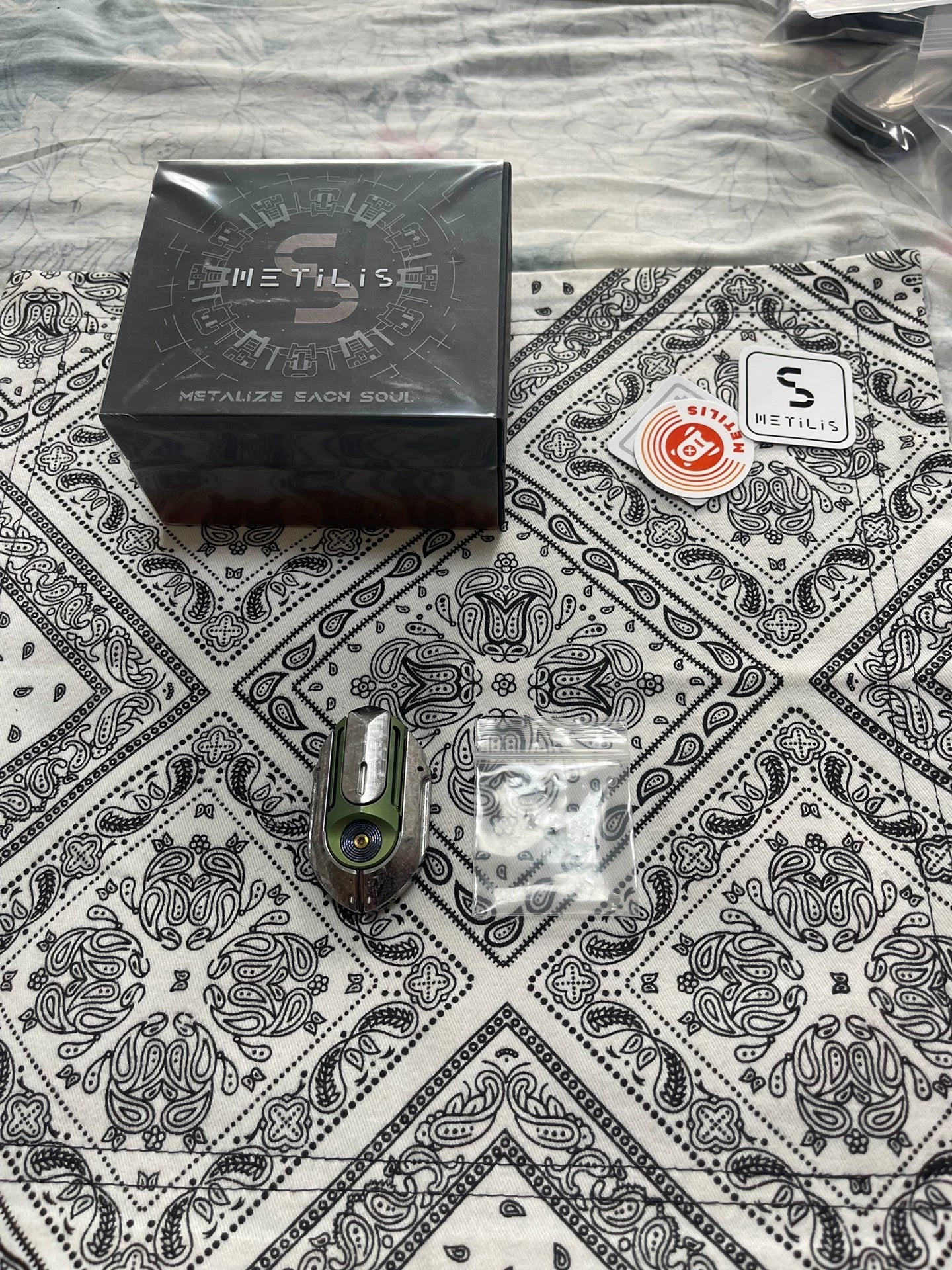 Roche Strike Titanium