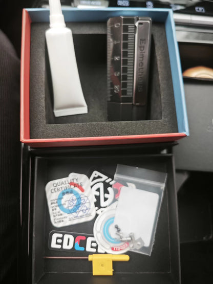 Quirky Ruler Zirconium