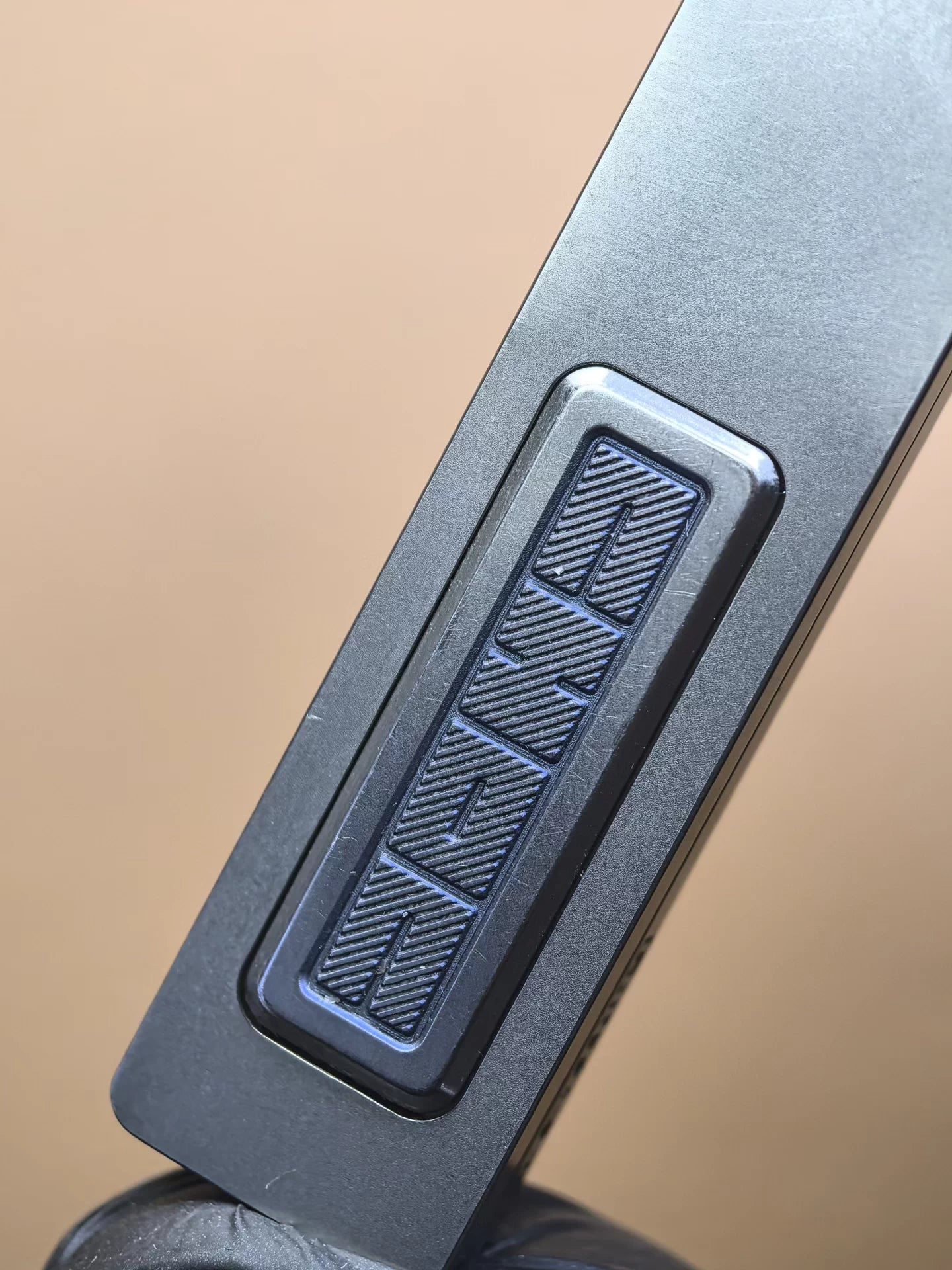 Choc Titanium