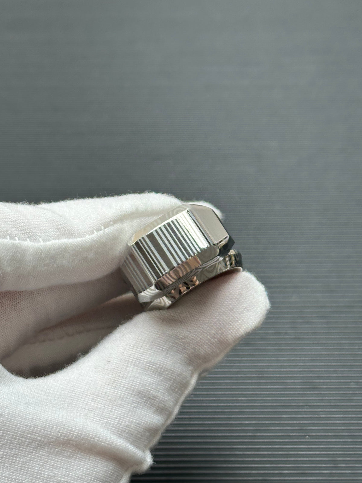 Whisper Duo Damasteel