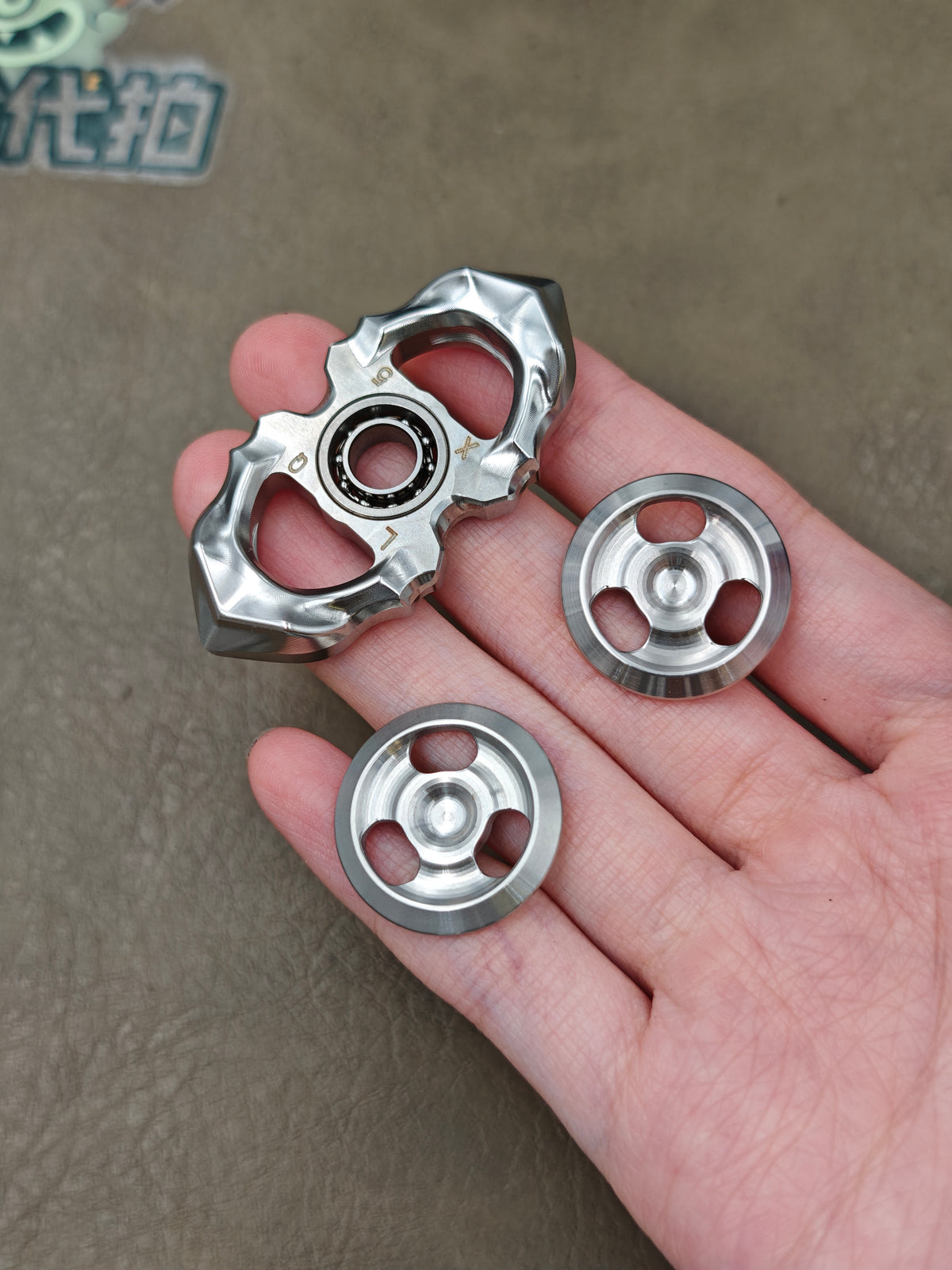 Thorns And Fog Stainless Steel Machine Finished