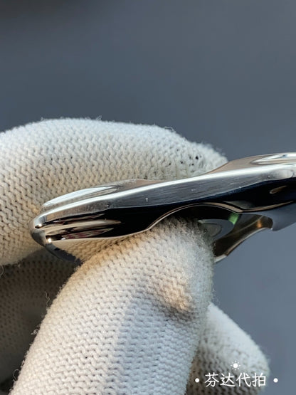 Spin Stainless Steel