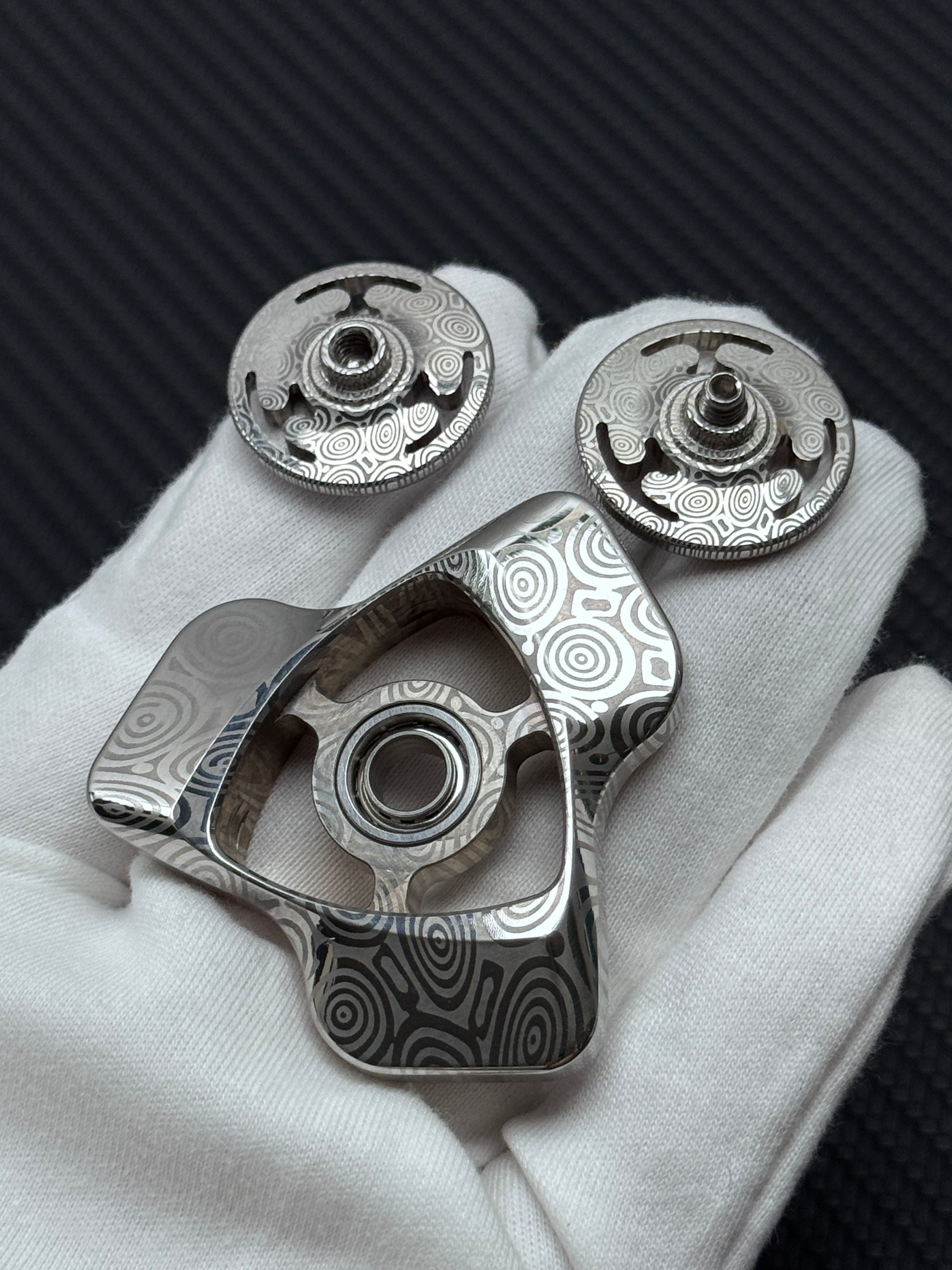 Phantom Dual Leaf Stainless Steel