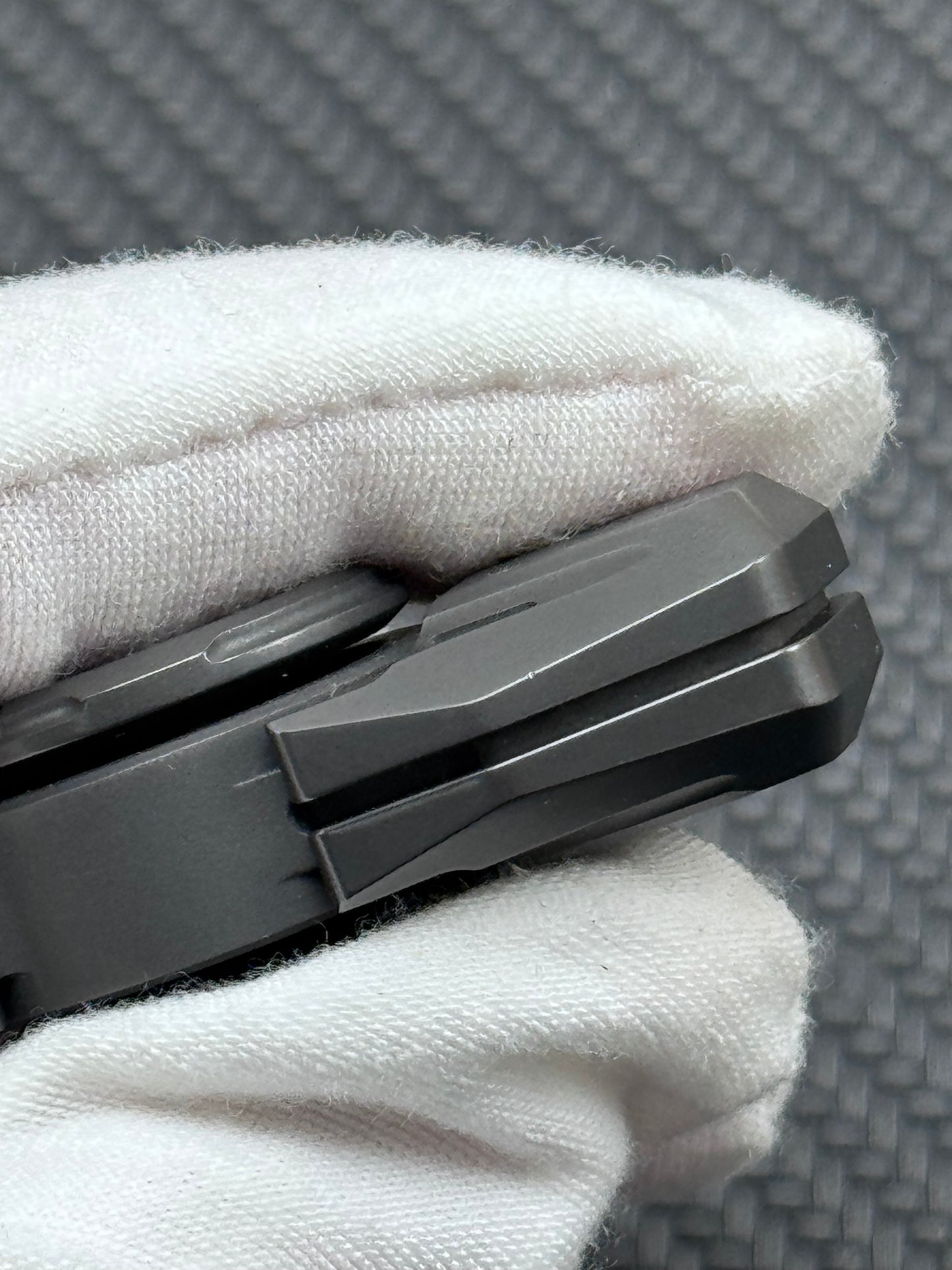 Warship Shell Opening Zirconium