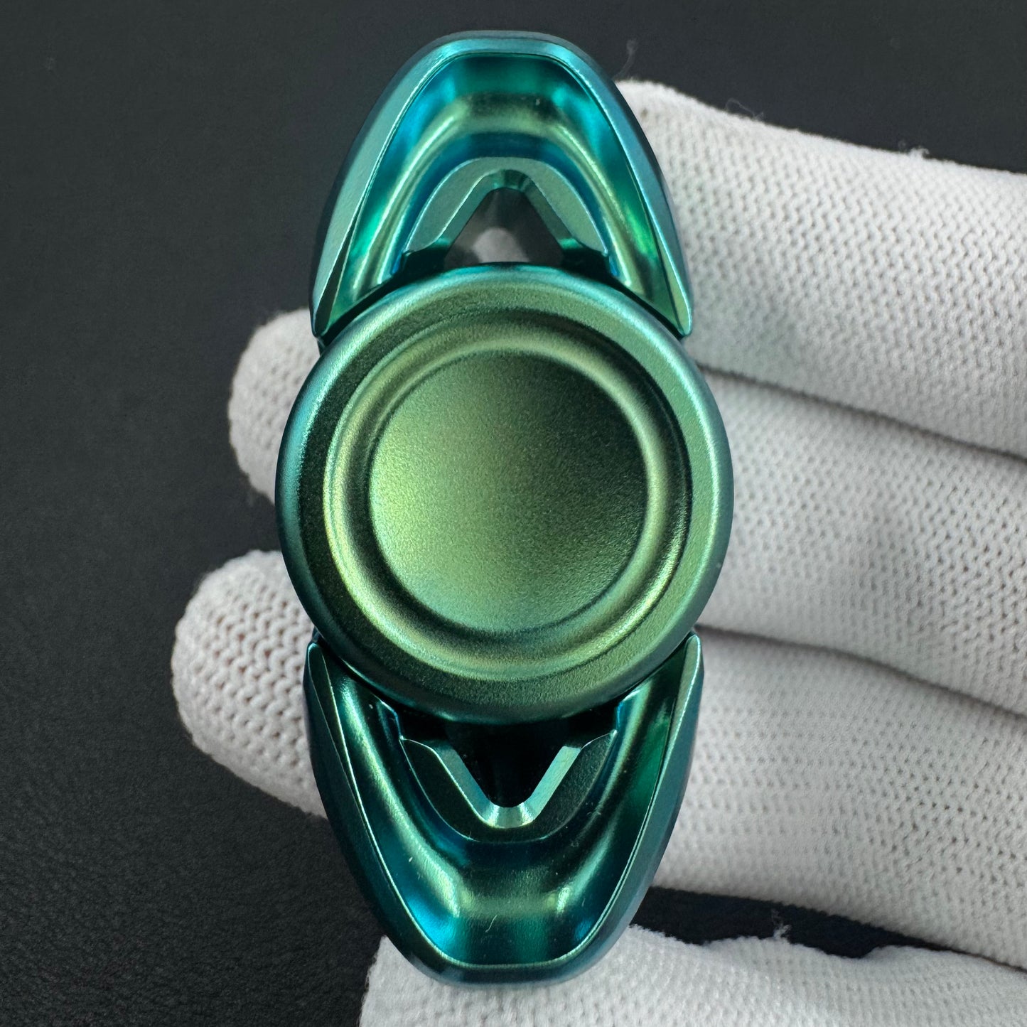 Pan Yixian Zirconium