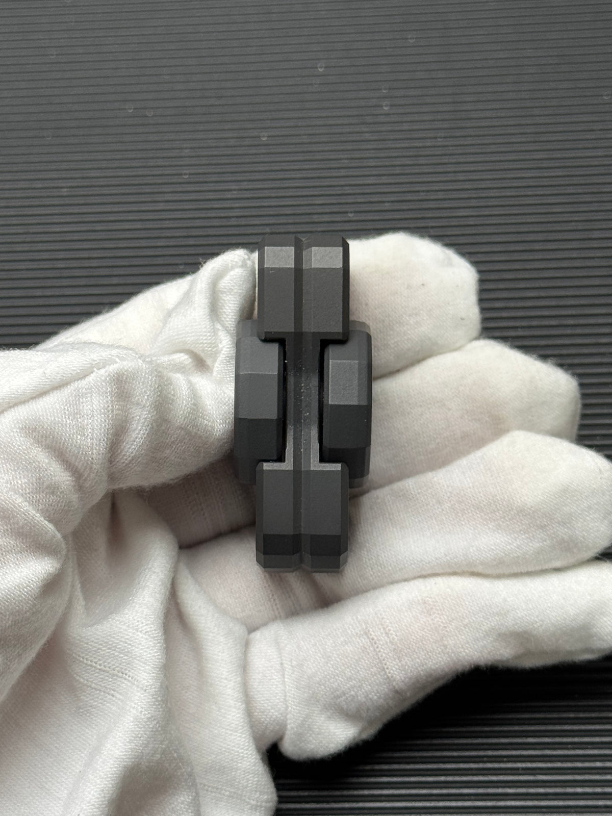 N7 Zirconium