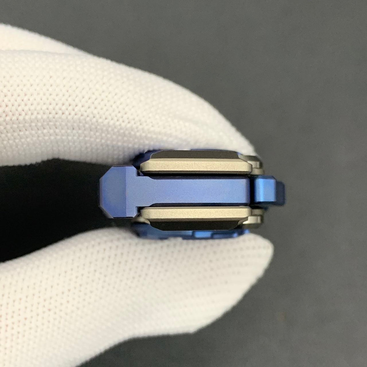 RX 02 Titanium Color-Anodized