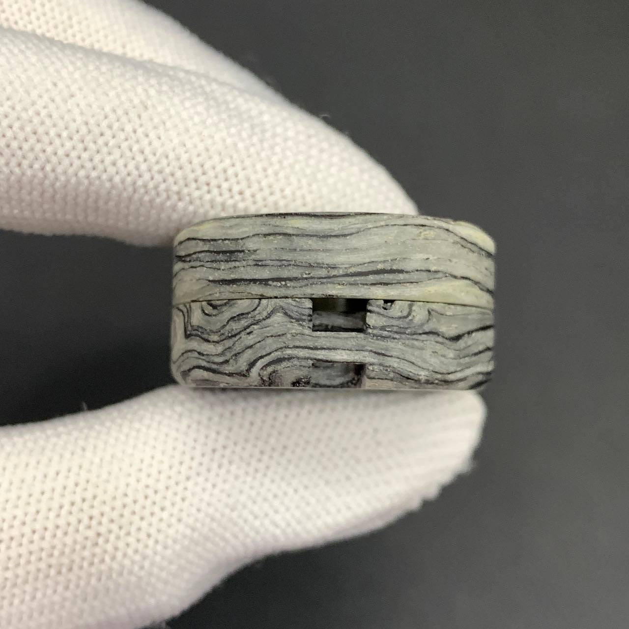 F2 Carbon Damascus