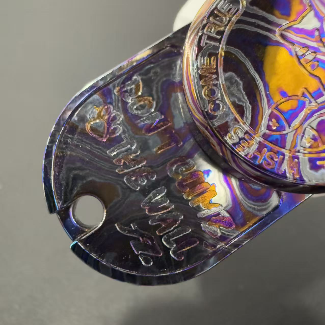 F2.9 Zircuti